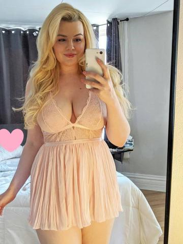 Елизавета Вип Реал Брюнетка